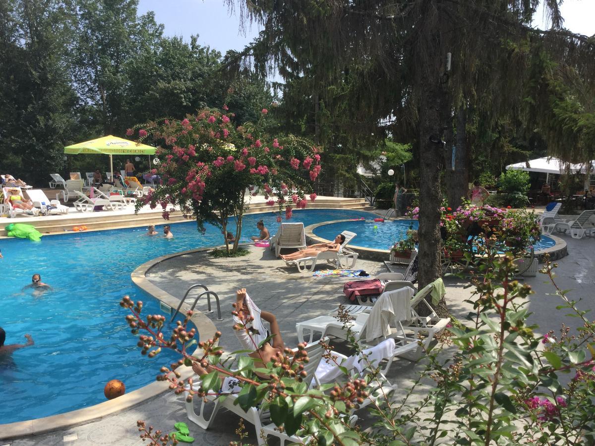 Park Hotel Briz Aranyhomok Kültér fotó