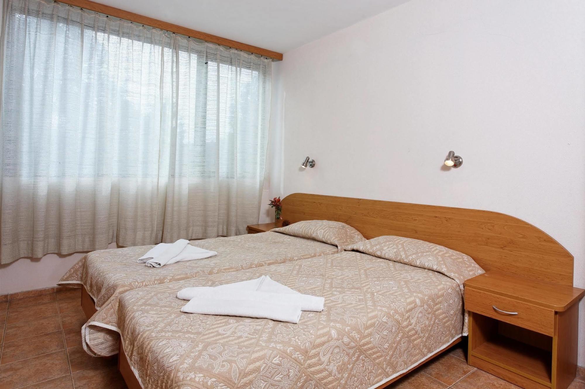 Park Hotel Briz Aranyhomok Kültér fotó