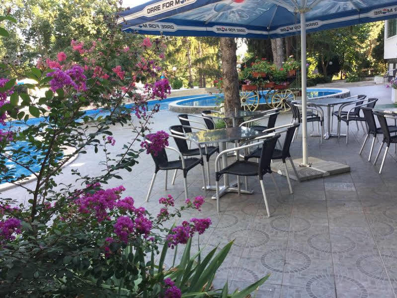 Park Hotel Briz Aranyhomok Kültér fotó