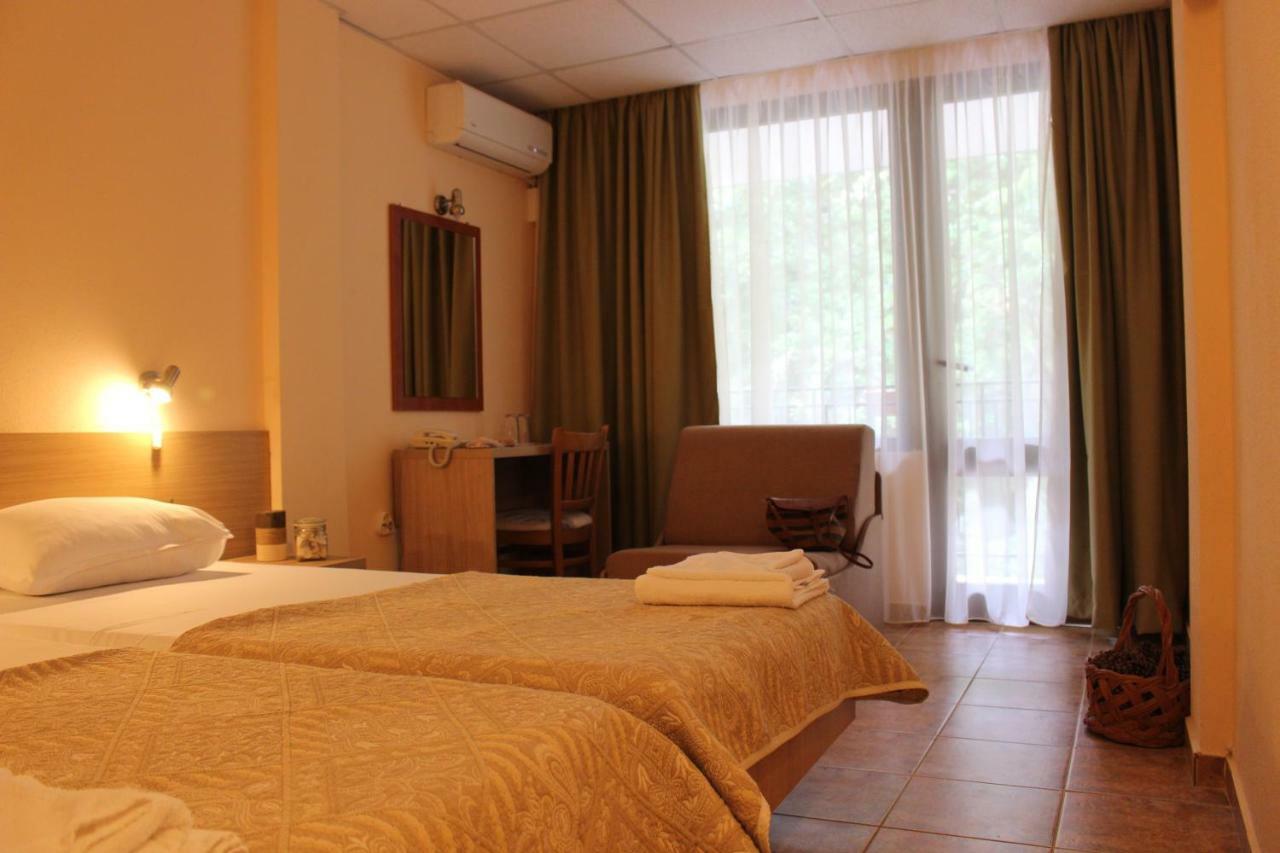 Park Hotel Briz Aranyhomok Kültér fotó